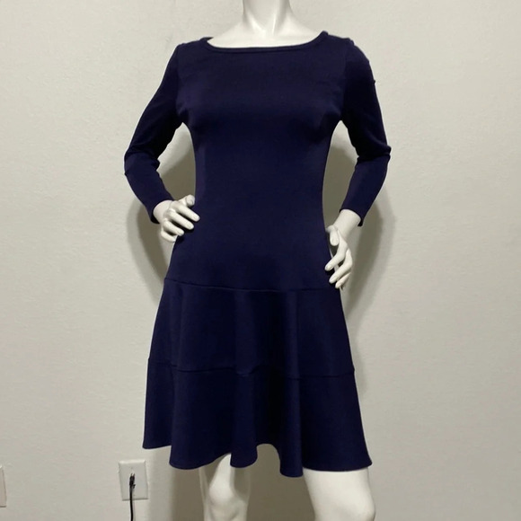 Jessica Simpson Fit & Flare Drop Hem Princess Seams Knit Dress - Size 2 - Picture 1 of 9